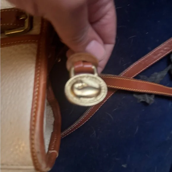 Dooney & Bourke Cream and Tan Crossbody Bag - Picture 3 of 3